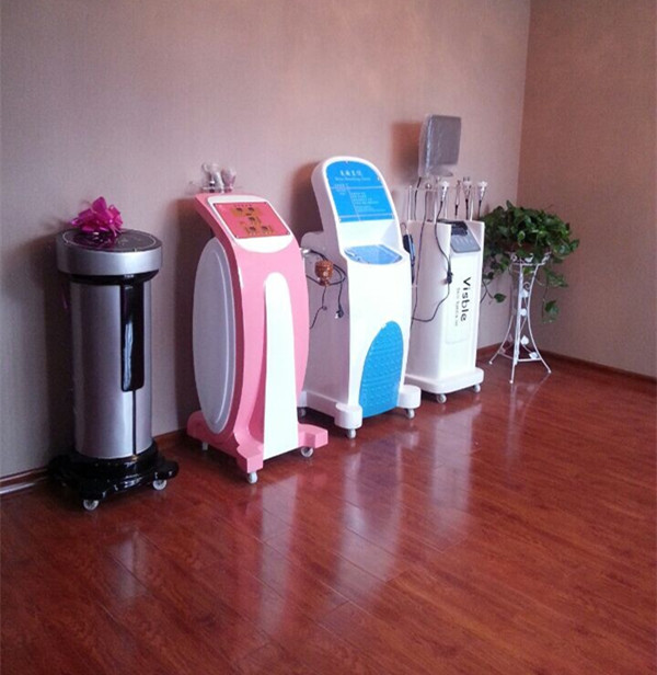 嘿嘿视频在线观看美容院