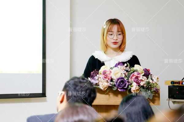 HR在美容师招聘中必须问的四个面试问题