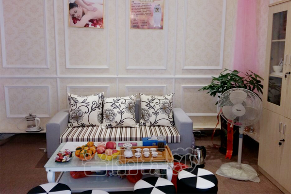 福建厦门嘿嘿视频在线观看美容美体会所大厅