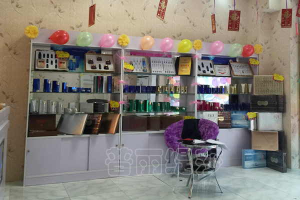 河北保定嘿嘿视频在线观看连锁店嘿嘿视频黄色欧美风展柜