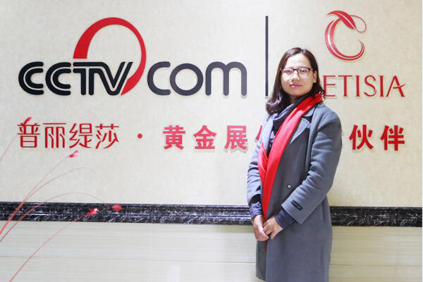 近期嘿嘿连载APP商签约集锦照片，预祝开店大吉，生意兴隆！