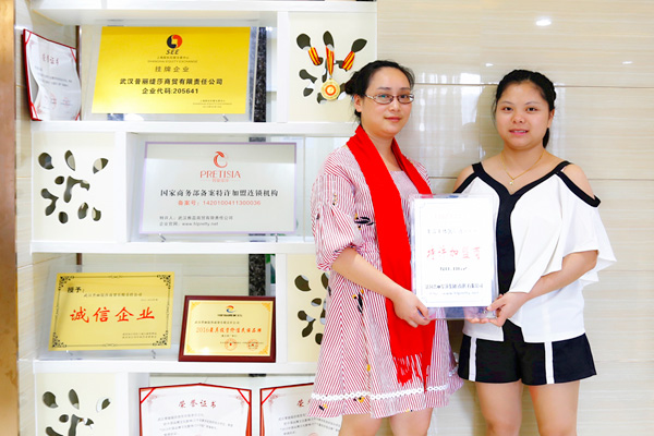 七月开门红，嘿嘿视频在线观看嘿嘿视频污版签约热潮不断攀升