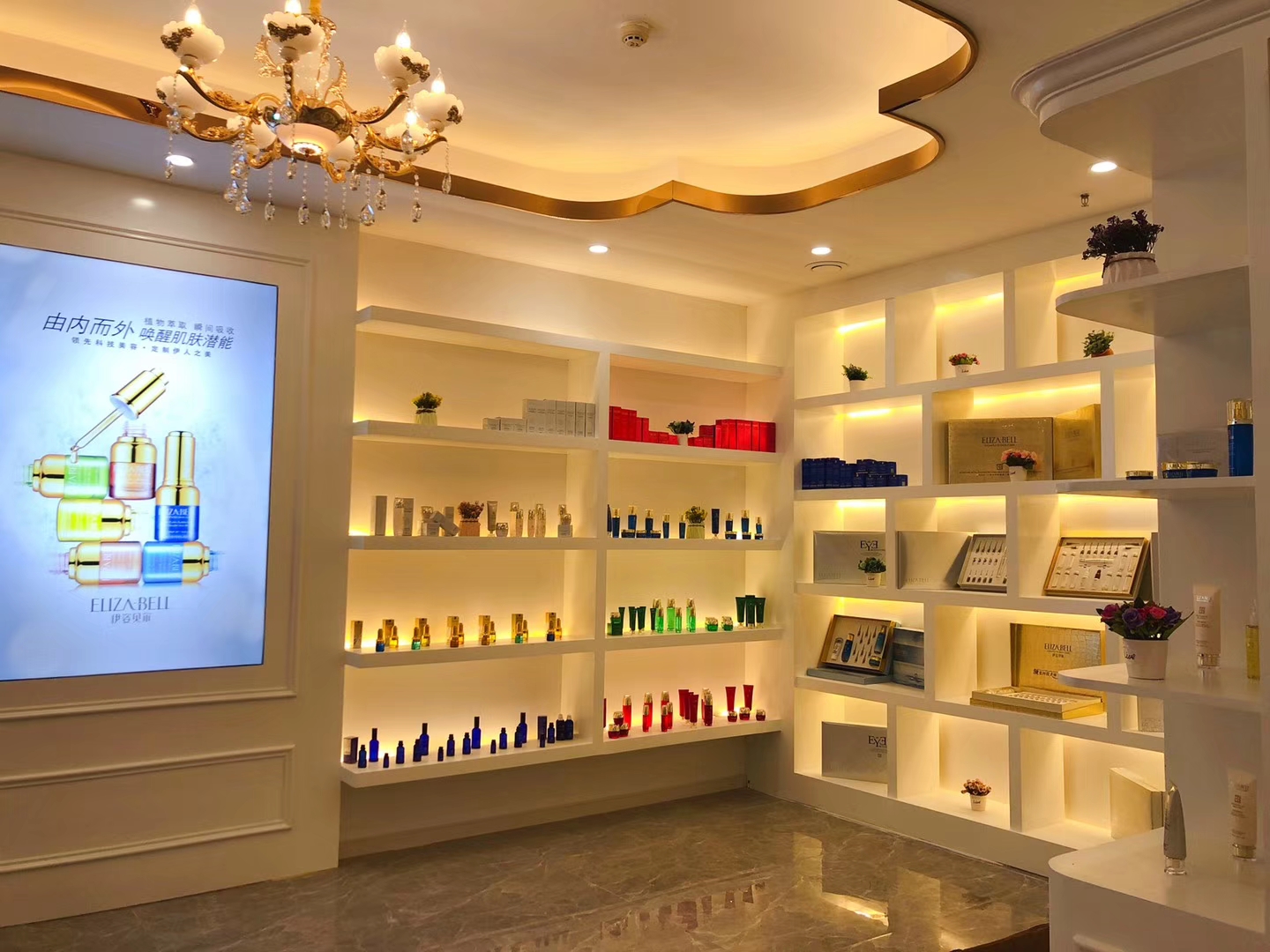 嘿嘿视频黄色欧美风