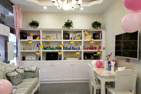 嘿嘿视频黄色欧美风区