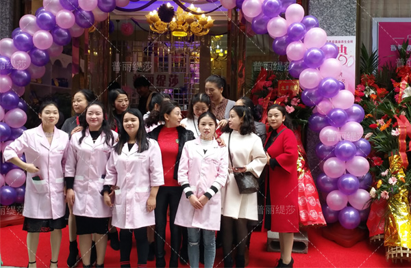 恩施嘿嘿视频在线观看店开幕 人流爆满 恩施嘿嘿视频在线观看店开幕 人流爆满