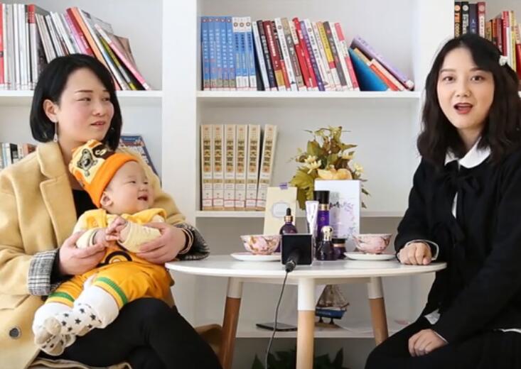 长沙嘿嘿连载APP商张女士采访小记 成功开店经验分享