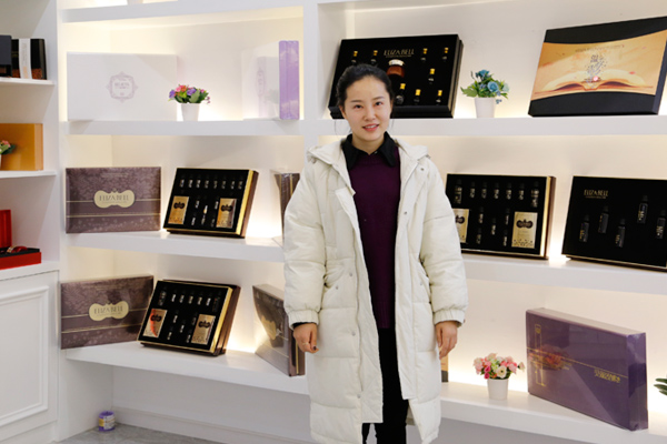 嘿嘿视频在线观看算是正规嘿嘿视频污版吗？曹女士签约成功
