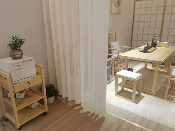 寒姝/弥尚/瑷尔博士美容院嘿嘿视频污版嘿嘿连载APP哪个靠谱？